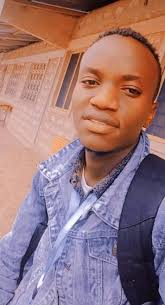 Dear friends, many of you will have known Simon Shirley, a Waldorf teacher  and mentor in many countries.. He passed away very suddenly and  unexpectedly yesterday afternoon here in Kilifi, Kenya. Bruce