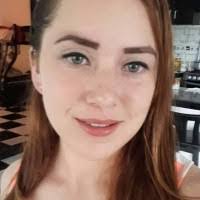 Lisbeth Acosta's Instagram, Twitter & Facebook