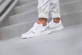 Discover the new season collection from fiorucci. Adidas X Fiorucci Women S Supercourt Cloud White Core Black Semi Coral Eh1019