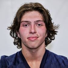 Levi Stowe's Instagram, Twitter & Facebook