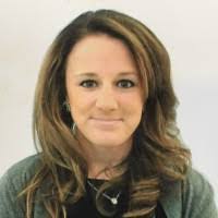 Kendra Hackett's Instagram, Twitter & Facebook