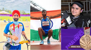 Devendra jhajharia became just the second indian to win three medals at the paralympics after winning silver in the men's f46 javelin throw event . 2m Mn7a9giojzm