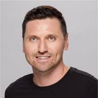 Russell Wardlow's Instagram, Twitter & Facebook