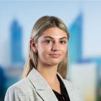 2100+ "Simone &" profiles