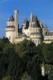 Château, Pierrefonds - Picardie | Chateau a visiter, Chateau ...