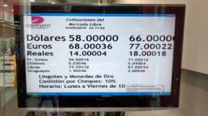El dólar blue cotiza este lunes 28 de junio a $169,00 para la venta y $174,00 para la compra, lo que genera una brecha del 77.91% entre el dólar oficial y el blue, que se mantiene en suba respecto a la última cotización. Tension Por La Cotizacion Del Dolar En Las Casas De Cambio En Rosario