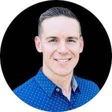 Shannon Altman's Instagram, Twitter & Facebook