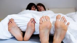 Spannende betten bei ikea haus mbel weies bett ikea… next post: Fickparties Mit Sperma Konfetti Bitterbose Eine Ebay Anzeige Voller Hass News De