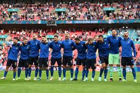 Maillot equipe foot de italie enfants 2020/2021 exterieur. Euro Courage Abnegation Patriotisme Cette Italie Fait Rever Football Maxifoot