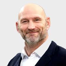 Maro Itoje did himself proud but England lack discipline to close games