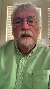 Beth Seavey's Instagram, Twitter & Facebook