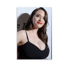 Amazon.com: XNRYYU Kat Dennings - Póster de actriz sexy de Bikin, póster de  arte de modelo de pechos grandes, póster de arte de pared (4) póster de ...