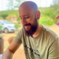 50+ perfis com “Mutter”