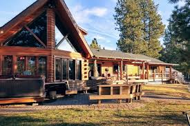 All of our riverfront rentals are private homes, many of the properties boast panoramic views, private hot tubs, and a fireplace as well. Cabin Rentals In Bend Oregon Baker Pond Vacation Cabins