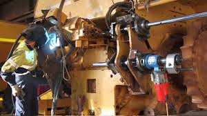 Construction machinery concentric boring machine cnc portable mobile boring welding integrated equipment. Cat D10t Dozer Bore Welding Line Boring Youtube