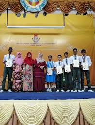 Sultan ismail (ssi), smk mohd khalid johor bahru and s.j.k.(c) foon yew 2. Tahniah Smk Aminuddin Baki Kuala Lumpur Official Facebook