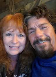 ◾ Ever wonder how Chandler Moore keeps his family and career in balance? 🎶  After a successful tour, he's finally back with his heartbeats! ❤️ What's  the key to maintaining harmony between