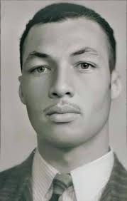 William Alfonso GEORGE Farrington (1921-1988) was born in Nassau, Bahamas  to William Henry Farrington and Inez Minna Minns. In 1948, he married Lois  Eugenie Bethell daughter of Charles E Bethell. George, 6'7''