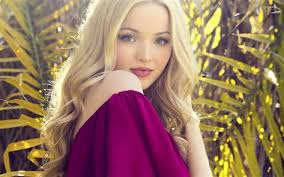 Effie Queen (akshayatatikonda)