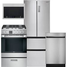 You can see these appliances in offices and hotel rooms because. Compact Appliances For Small Kitchens And Homes Best Buy