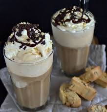 Eiskaffee Eine Leckere Abkuhlung Rezept In 2020 Eis Kaffee Lecker Eiskaffee