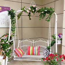 Balancines Y Hamacas Para Terrazas 34 Ideas Impresionantes Stuhl Schaukel Schmiedeeiserne Gartenmobel Ideen