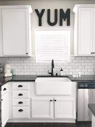 60 Fancy Farmhouse Kitchen Backsplash Decor Ideas 14 White Modern Kitchen Kitchen Design Decor Farmhouse Kitchen Design