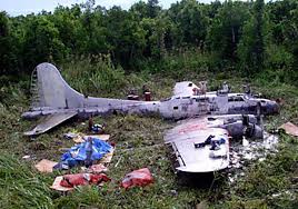 Found After 68 Years In The Jungle But When They Look Inside Abandoned Cars Abandoned Places Old Planes