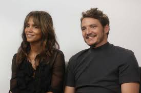 The secret service stars pedro pascal is best known for his role as oberyn martell in game of thrones. Halle Berry And Pedro Pascal Chat Kingsman The Golden Circle And Favorite Spy Gadgets Interviews Articles