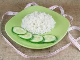 Nasi putih sering dijadikan 'musuh' oleh para pelaku diet penurunan berat badan. Bubur Nasi Berapa Kalori Dalam 100 Gram Bubur Nasi Dengan Susu