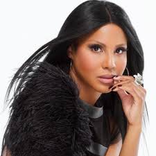 Toni Braxton: Give Our Legends their Flowers