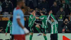 El Betis-Feyenoord, en directo: GOOOOOOOLLLLLL de Abde (2-0)