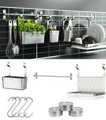 Les Meilleurs Accessoires Pour Une Credence Fonctionnelle Tendance Credence Cuisine Ikea Rangement Cuisine Ikea Idee Rangement Cuisine