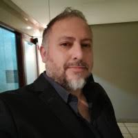 60+ perfiles de «Dan Chaves»