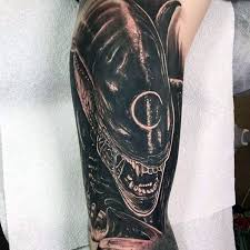 Weitere ideen zu alien tattoo, tattoo spirit, xenomorph. 50 Xenomorph Tattoo Designs Fur Manner Alien Film Tinte Ideen Designs Film Fremd Ideen Tattoo Xenomorph Aliens Movie Tattoo Alien Tattoo Xenomorph