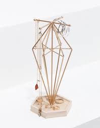 En Stradivarius Encontraras 1 Joyero Diamante Por Solo 9 95 Espana Entra Ahora Y Descubrelo Junto Con Mas Todos Mucevher Kutusu Mucevher Taki