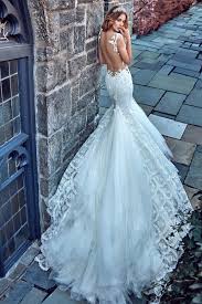 Galialahav Bringing Extravagant Drama To Wedding Trains Join Us At The Galia Lahav Sample Dream Wedding Dresses Beautiful Wedding Dresses Bridal Dresses