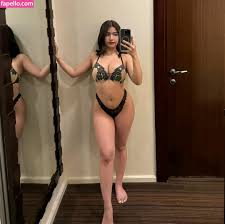 Neslyn Yauco  neslyn.ly Nude Leaked Photo 54 - Fapello