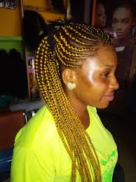 MacKy Hairs and Beauty Salon