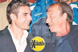 Imagini Puţin Cunoscute Din Viaţa şi Cariera Lui Adrian Mutu. Briliantul,  Cum Nu L-aţi Mai Văzut Niciodată