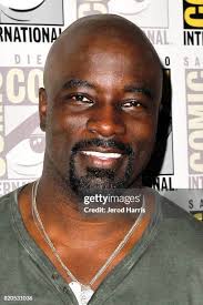 Mike Coulter's Instagram, Twitter & Facebook