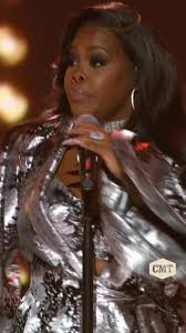 Amber Riley Powerful Performance Tribute to Aretha Franklin