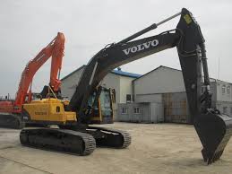 Volvo EC290B-LC Excavator