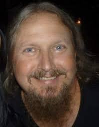 Robert Mallow's Instagram, Twitter & Facebook