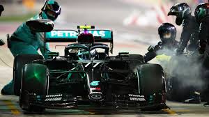 And the latest statement from mercedes is a powerful visual stand against racism and discrimination in its ongoing mission to improve the diversity of the team. L Erreur Au Stand Qui A Prive Russell Et Bottas D Un Double L Incroyable Fiasco De Mercedes Eurosport