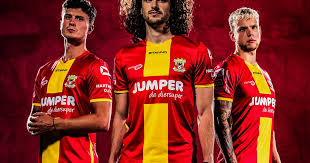 Latest football results and standings for helmond sport team. Dit Zijn De Nieuwe Wedstrijdshirts Van Go Ahead Eagles Deventer Destentor Nl