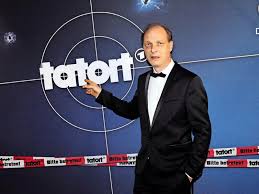 Und die trägt nicht zufällig die norwegerpullis von. Tatort Darsteller Martin Brambach Hat Kein Problem Mit Frauen