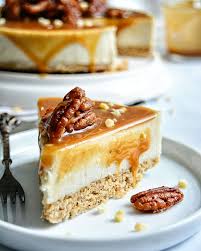 Cheesecake Vegan Cru Noix De Coco Et Caramel Vegan Gf Cheesecake Recette Cheesecake Vegetalien Gateau Cru Recette