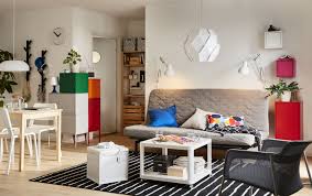 Si Necesitas Un Espacio Extra Podras Mover A Tingby Con Facilidad Gracias A Sus Ruedas 39 Ikea Living Room Living Room Setup Small Living Room Table