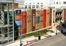 Kansas City Library S Giant Bookshelf Kansas City Library Unique Architecture Kansas City